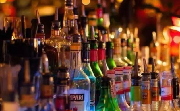 1897454 liquore