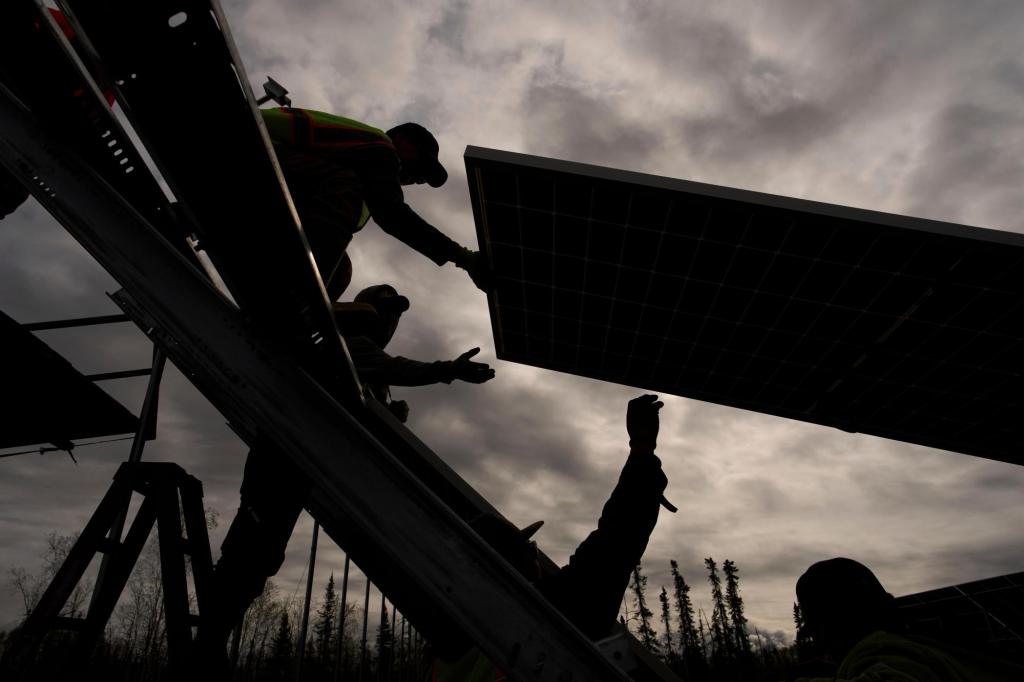 Climate Alaska Renewable Community 48385 1