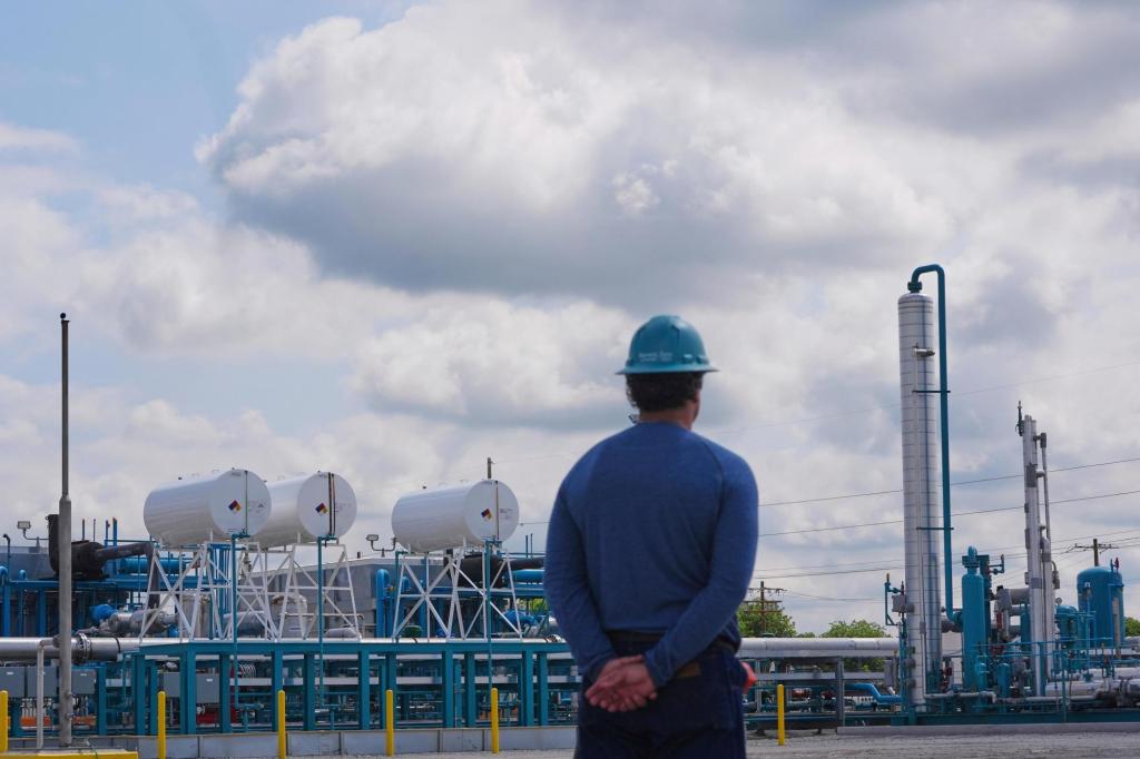 Climate Carbon Capture Explainer 35124 1