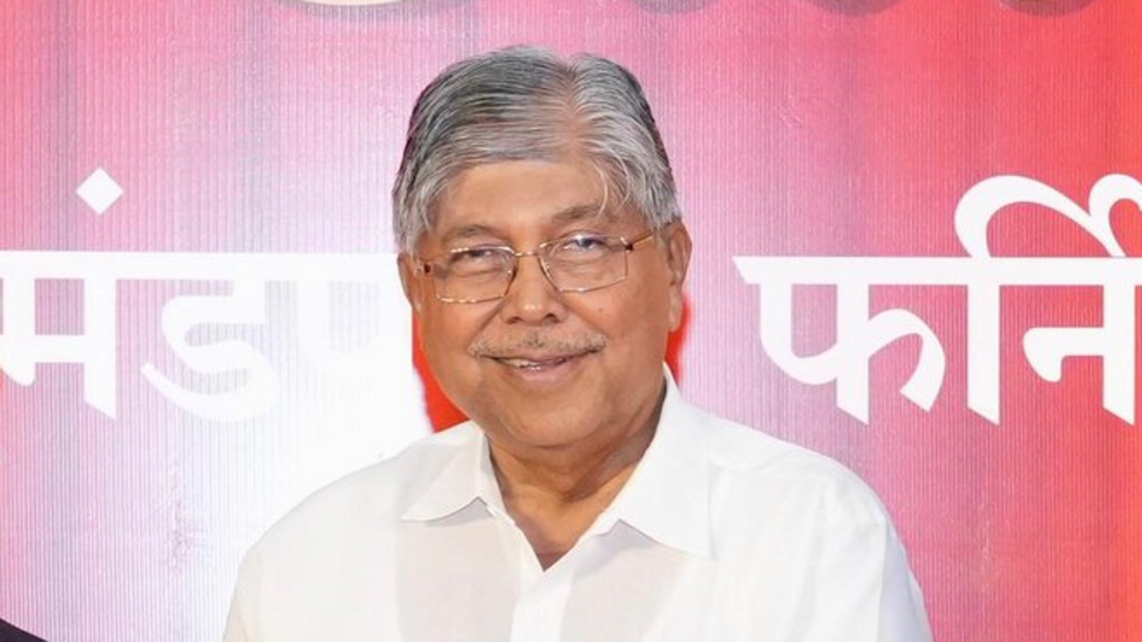 Maharashtra minister Chandrakant Patil met with Un 1750656720000