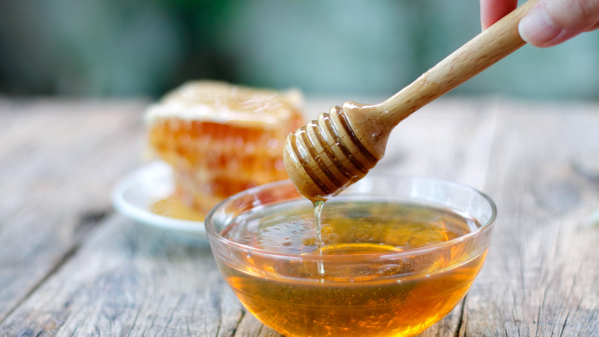 honey dipper honeycomb table 1000588961