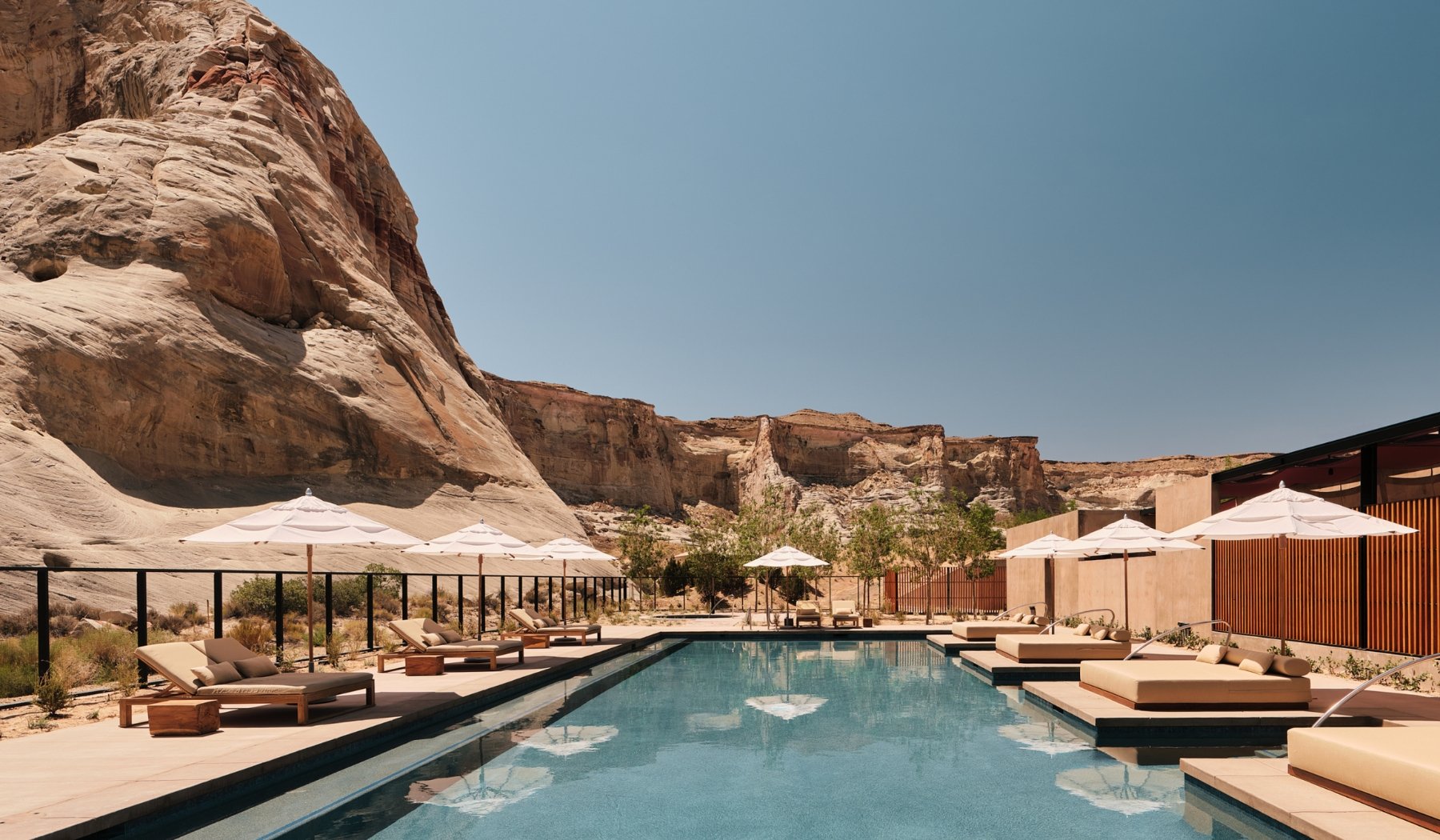 wellness retreats facebooo