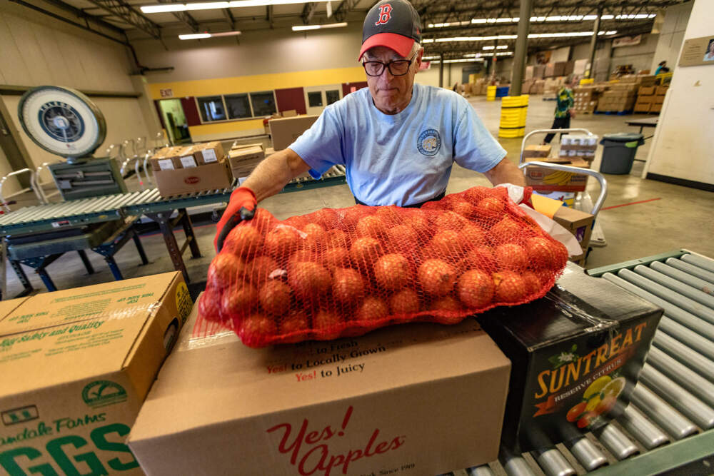 0721 worcester food bank01 1000x667 1