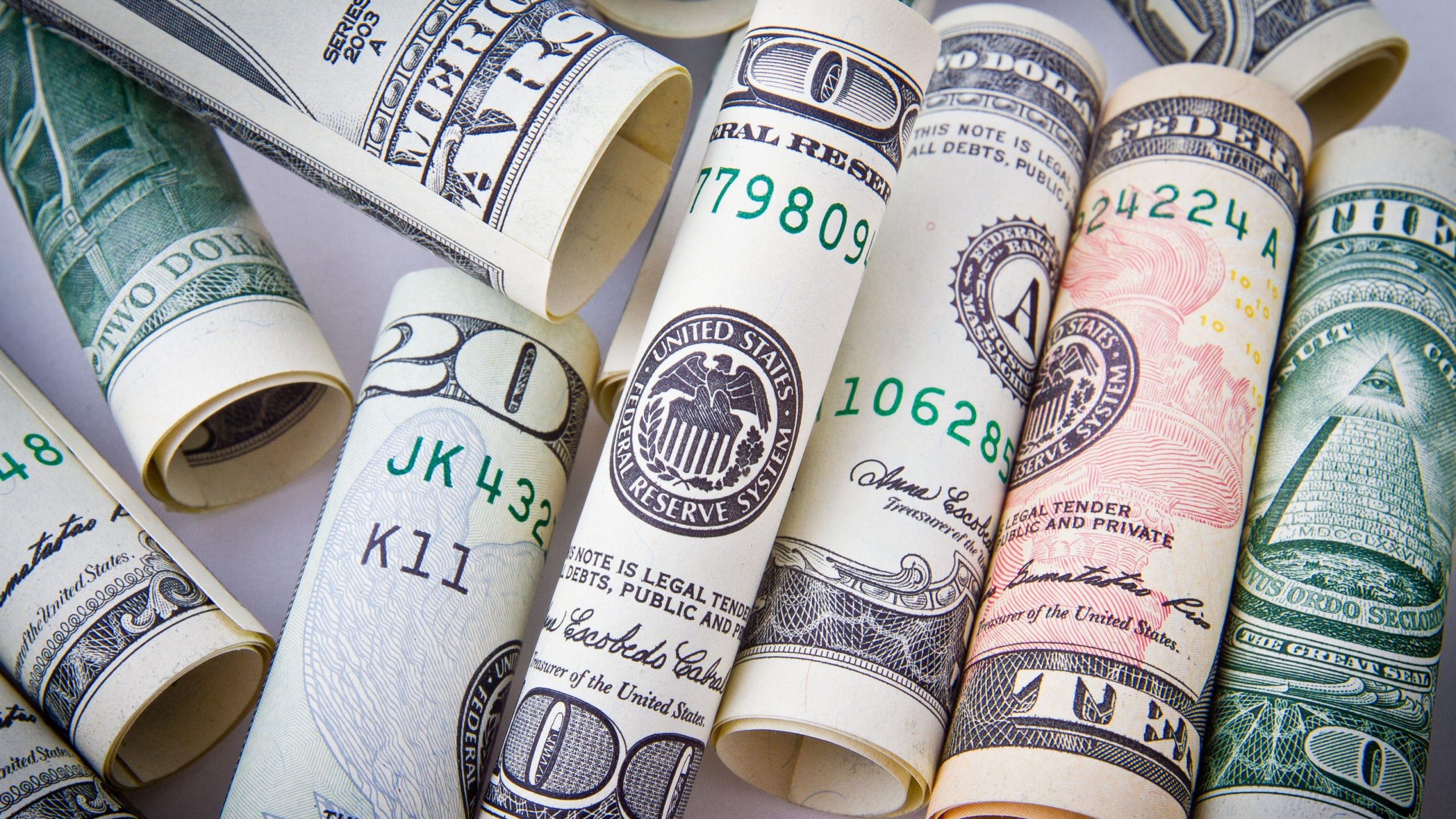 090d8620 1ec3 4064 b9f1 72c9408c423c bank notes cash cash money 164527 scaled