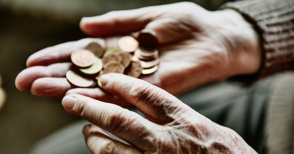 0 Person counting coins