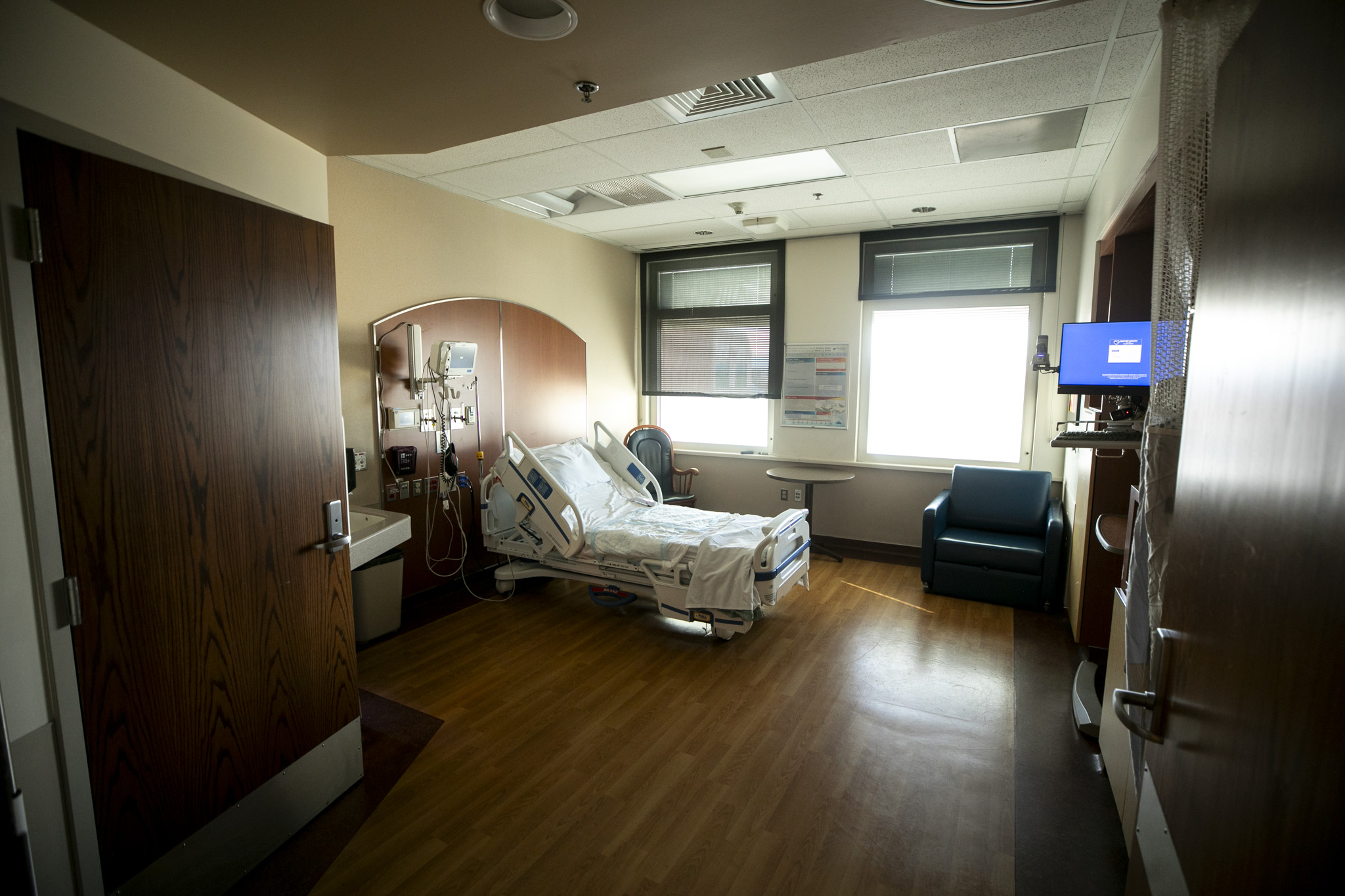 250101 DENVER HEALTH NEWBORN BABY HOSPITALS KEVINJBEATY 02