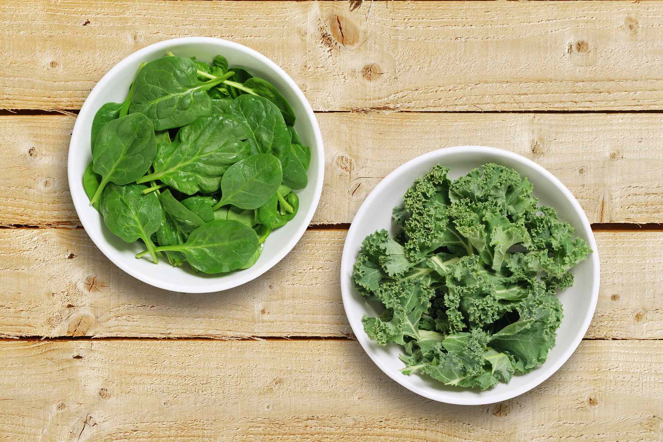 Health GettyImages SpinachVsKale 515f530474b94375b30e5284c62e3332