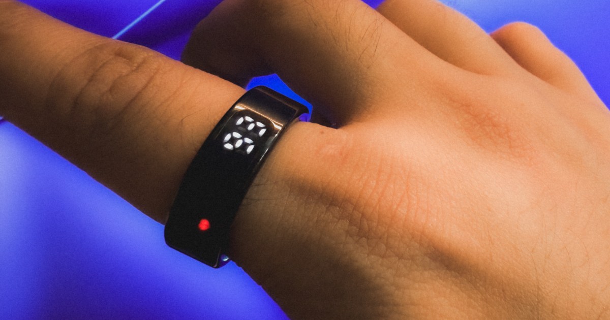 Pebble smart ring display heart rate