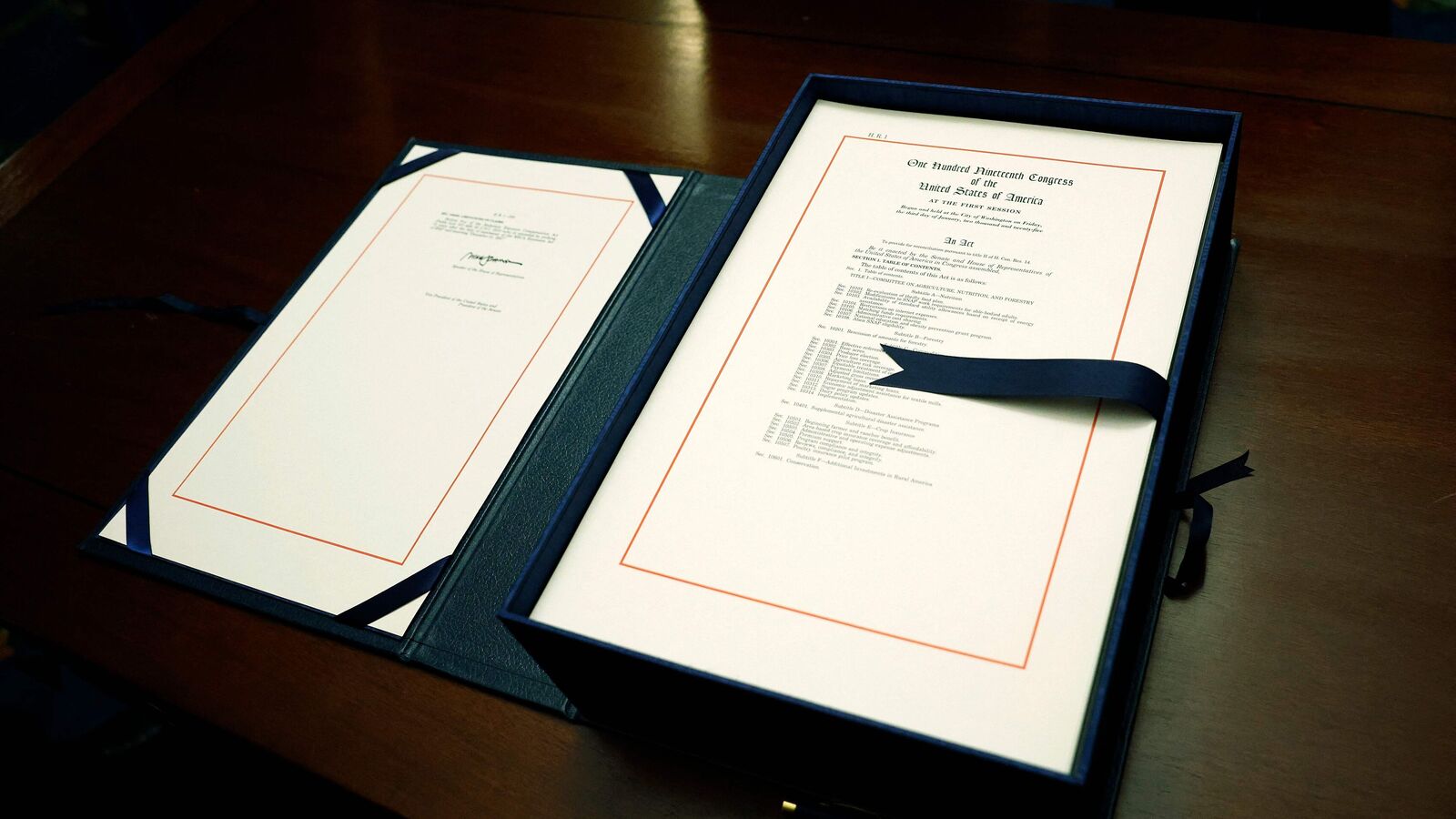 US HOUSE LAWMAKERS WORK ON FINAL PASSAGE OF SIGNAT 1751853811660 1751853811840