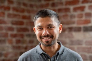 Devin Bhushan Headshot 1