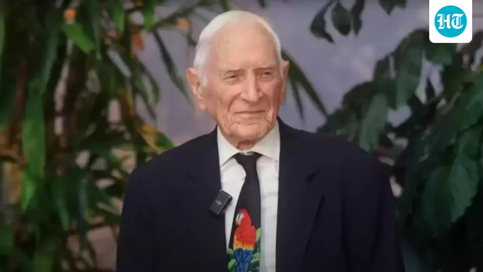 101 year old doctor 2 te 250404 dfa0f9 1758630537282 1758630540355