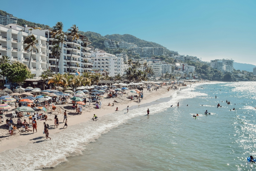 nicole herrero ML6ZcnEwd w unsplash 1
