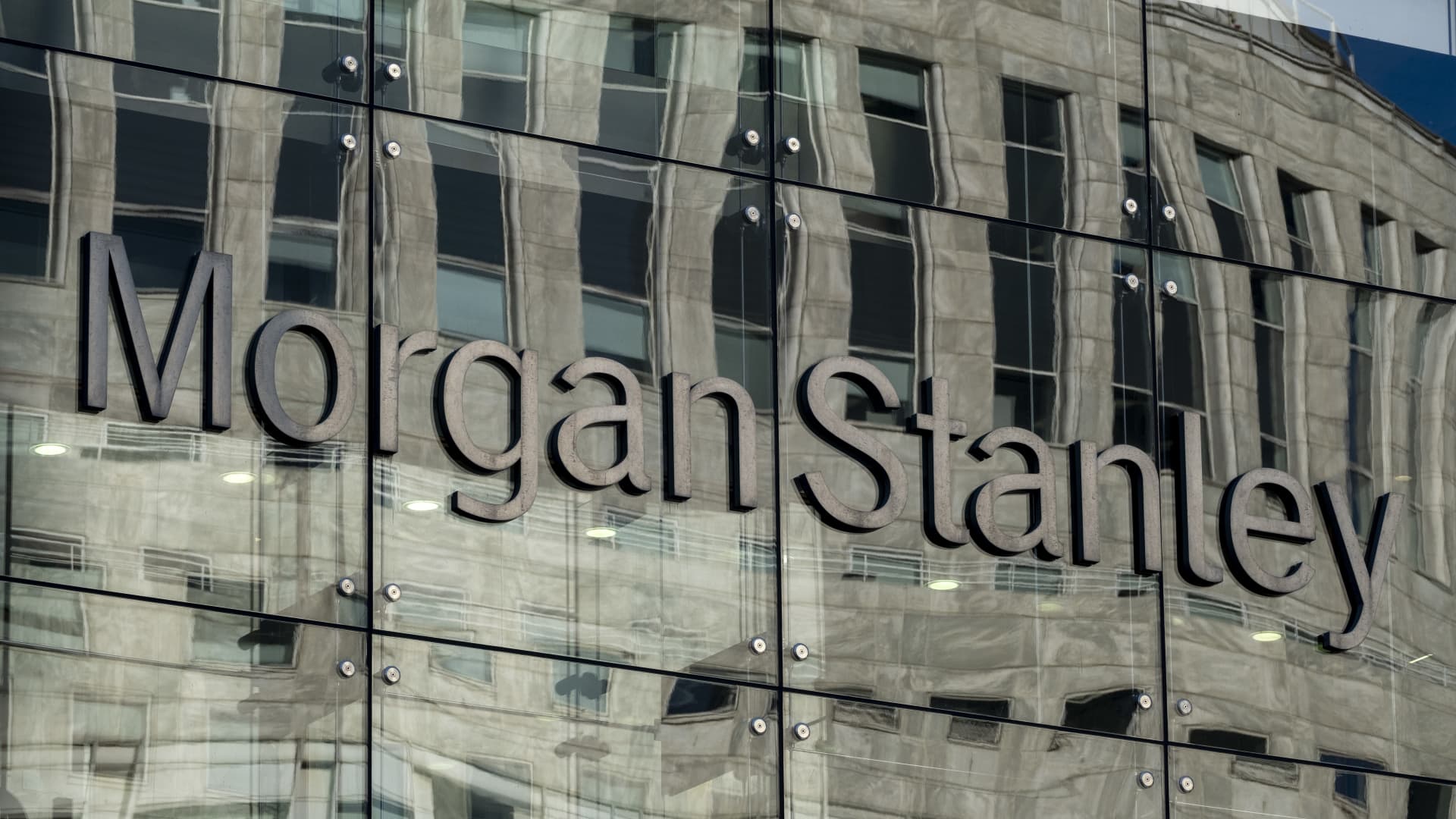 108101878 1739427386213 gettyimages 2196274633 20250130 morgan stanley 001