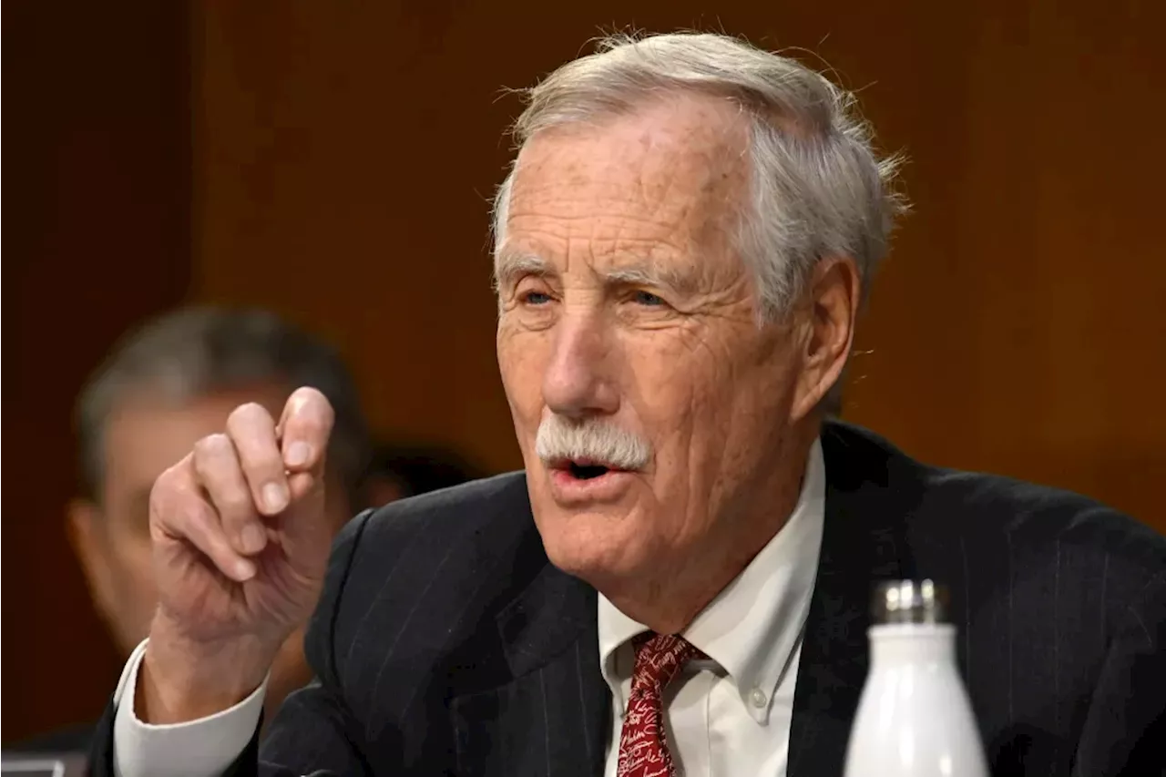 independent angus king sticks with republicans in independent angus king sticks with republicans in B2B7B052675C519E52BABAE537394D60