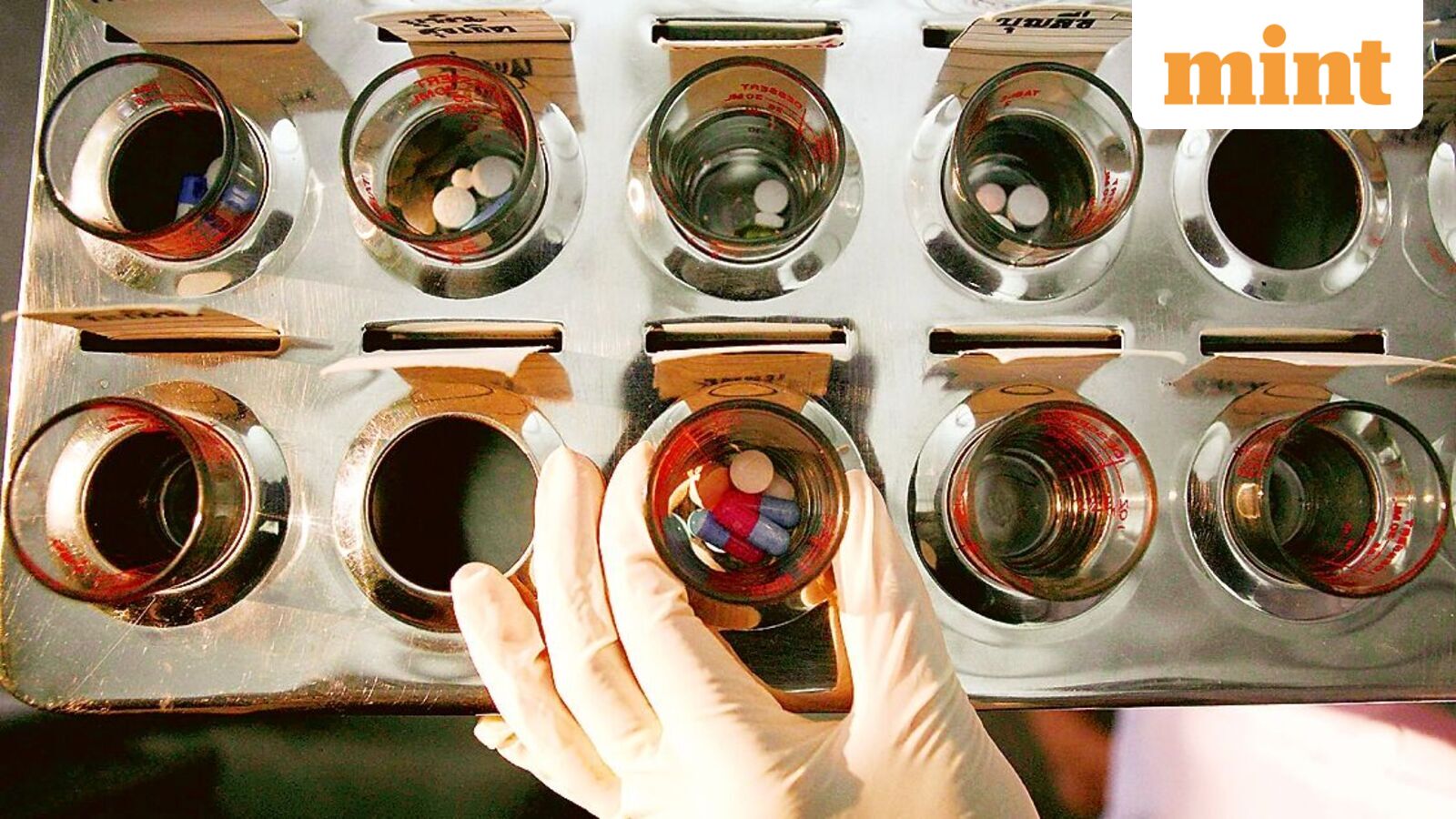 2 0 71954928 BAN103 THAILAND DRUGS 0215 03 0 1681411276709 1763730605318