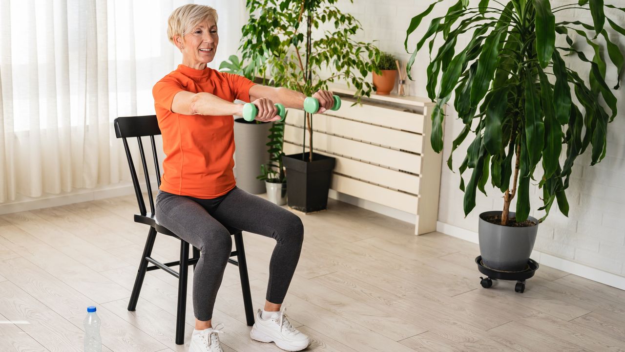 Over 70? A trainer swears by these 7 knee-friendly moves for building full-body strength 5 5vMkzFRyANbiD2wWPT8BCo 1280 80