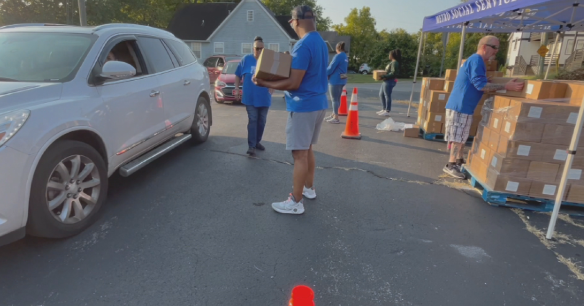 Metro Social Services marks 1 year of Food Pop Up giveaways as hunger needs grow - News Channel 5 Nashville 1 90 4