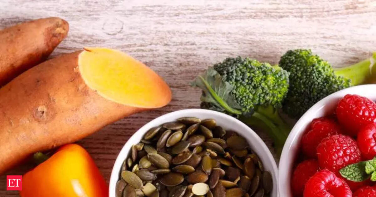 7 superfoods experts swear by to keep colds and flu away this winter 1 articleshow 27
