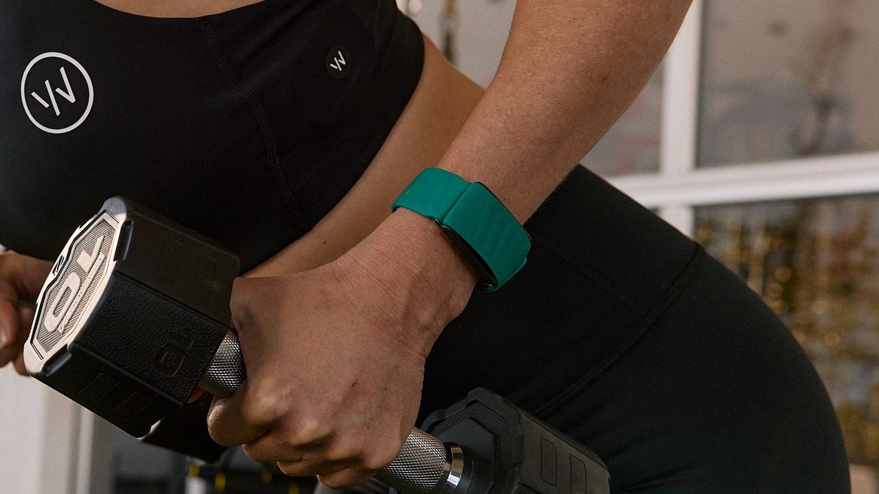 5 fitness trackers without distracting screens and where to buy them right now 2 c6XbiYgqA757arvAxokhCk 1280 80