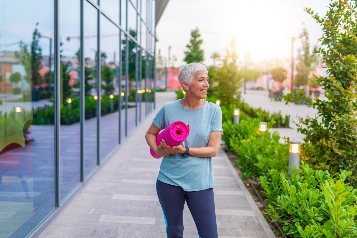 The two-minute daily Pilates exercise thats great for posture, alignment and mobility - Yahoo News New Zealand 5 ee8f657ad896f5aca5f51ceb4239bf0e