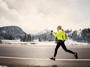 9 Ways To Stay Safe And Prepared This Winter If You Like Exercising Outdoors 4 gettyimages 649658675