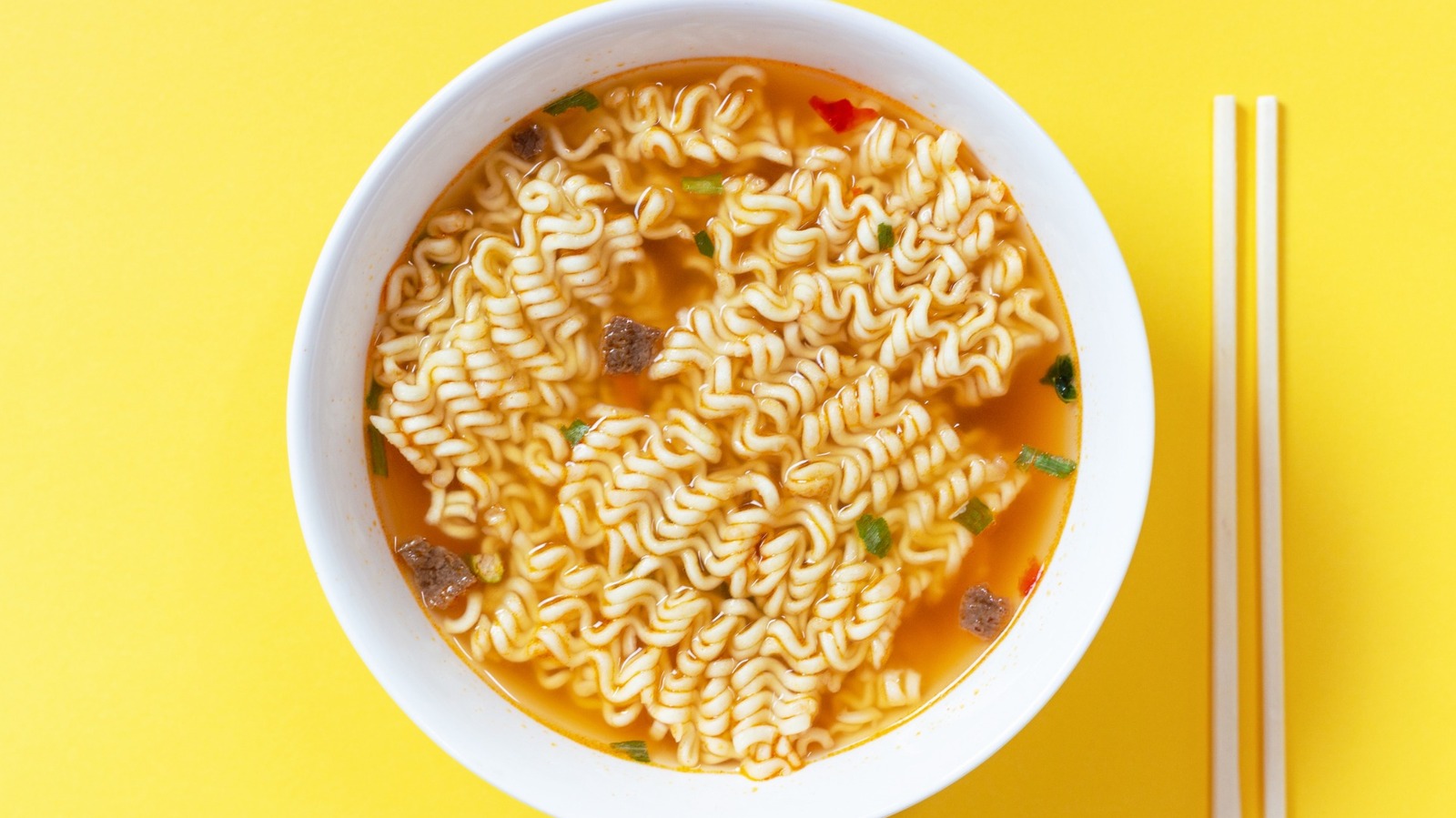 Give Ramen A Flavor Upgrade With This Effortless Canned Soup Trick 1 l intro 1762187415