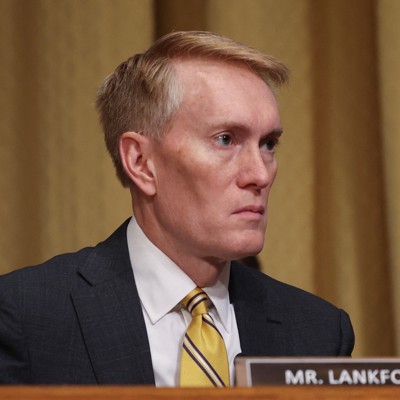 How long will OPM keep paying for feds health insurance during the shutdown, a senator asks - Government Executive 4 open graph