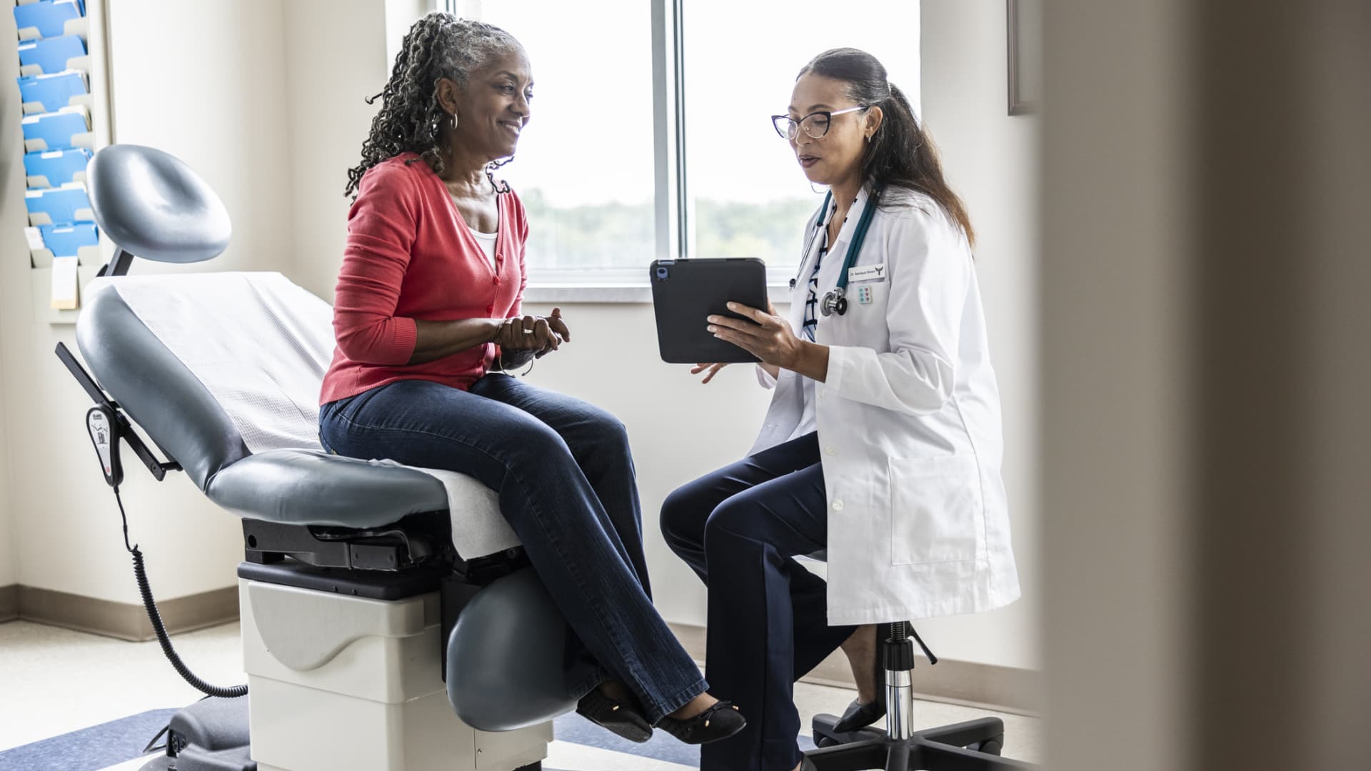 108233576 1764350554338 gettyimages 2164256928 getty derm ala 7 2024 07409