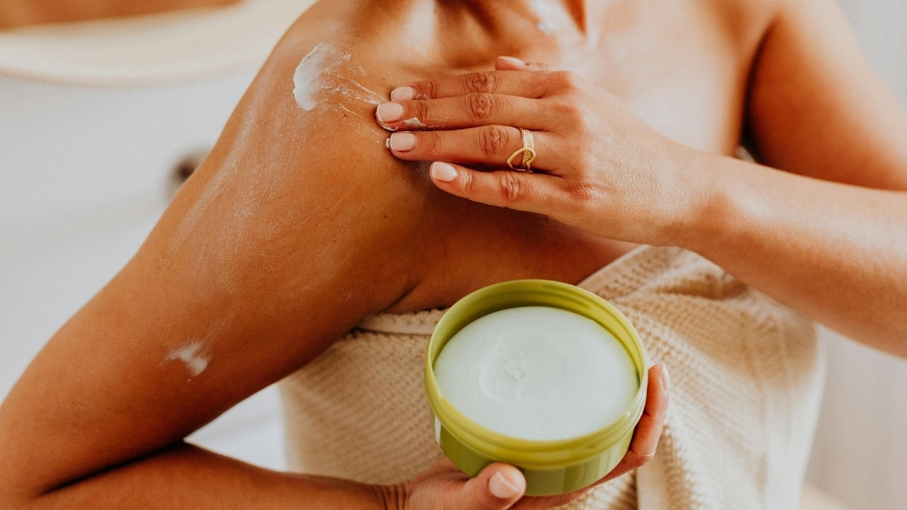 Beauty trends that ruled 2025, from skin minimalism to prejuvenation and more 4 20251217111926 proactive skincare