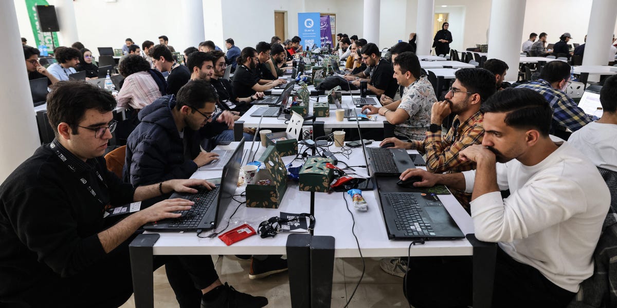 691de0b4abd5e944effb0582