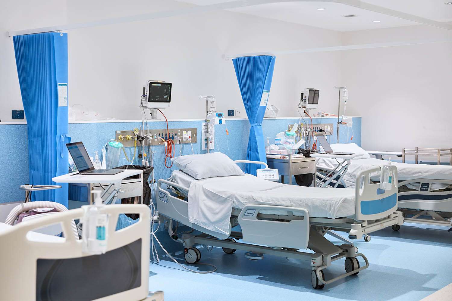 hospital ward 113025 774848f0a0574a0db8d2f6a325f80789
