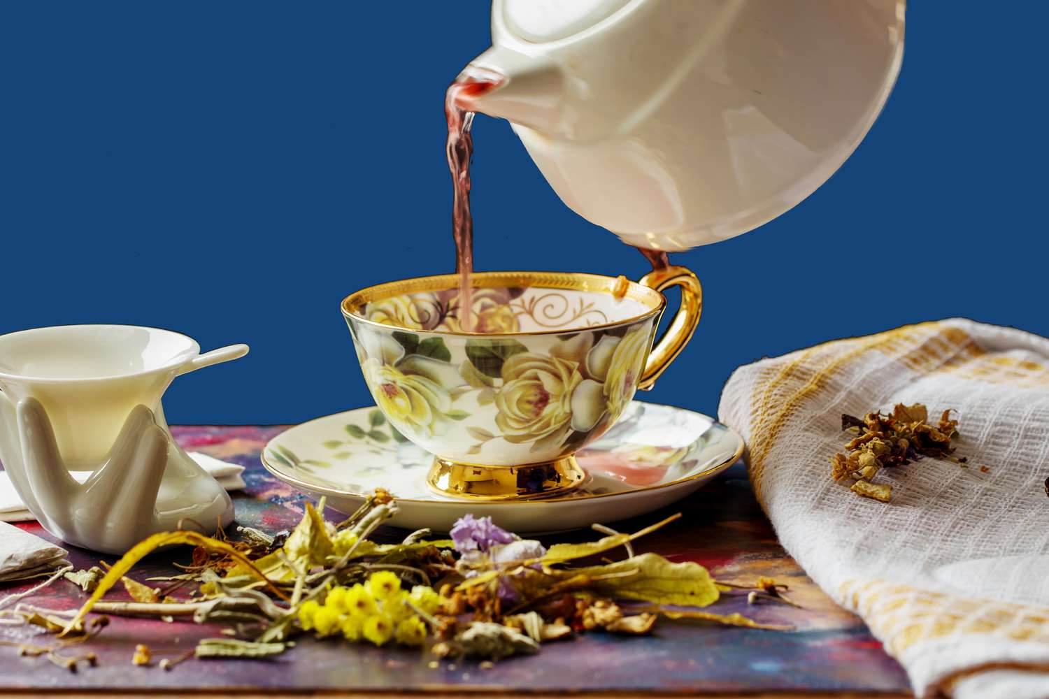 tea for longevity GettyImages 1069076042 a1cbbc7c04964b6e977cb96511d40662