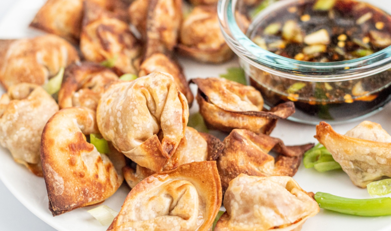 VegNews.AirFryerWontons