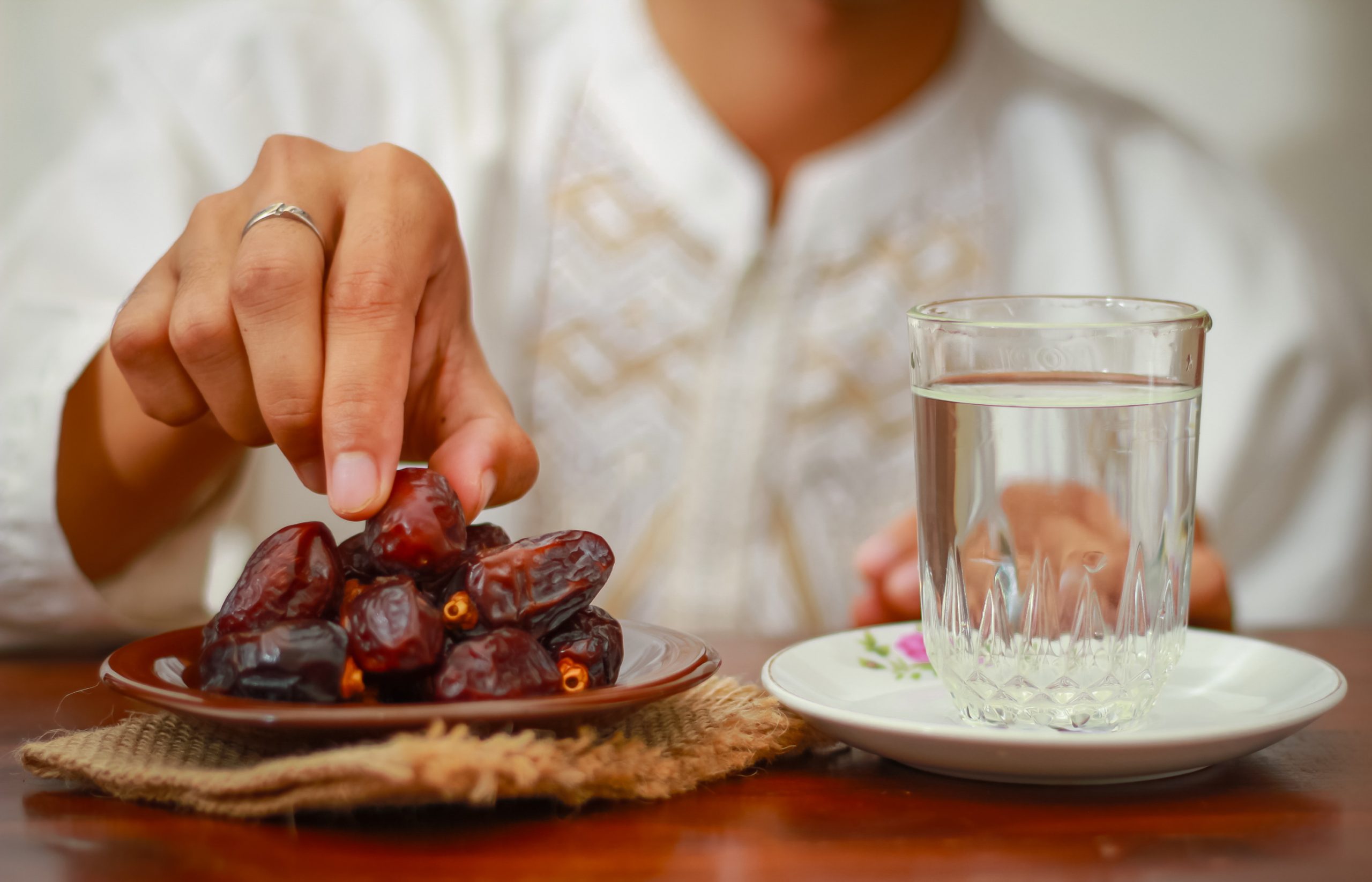The science of Ramadan fasting - University of California 4 GettyImages 2007211017 2 scaled
