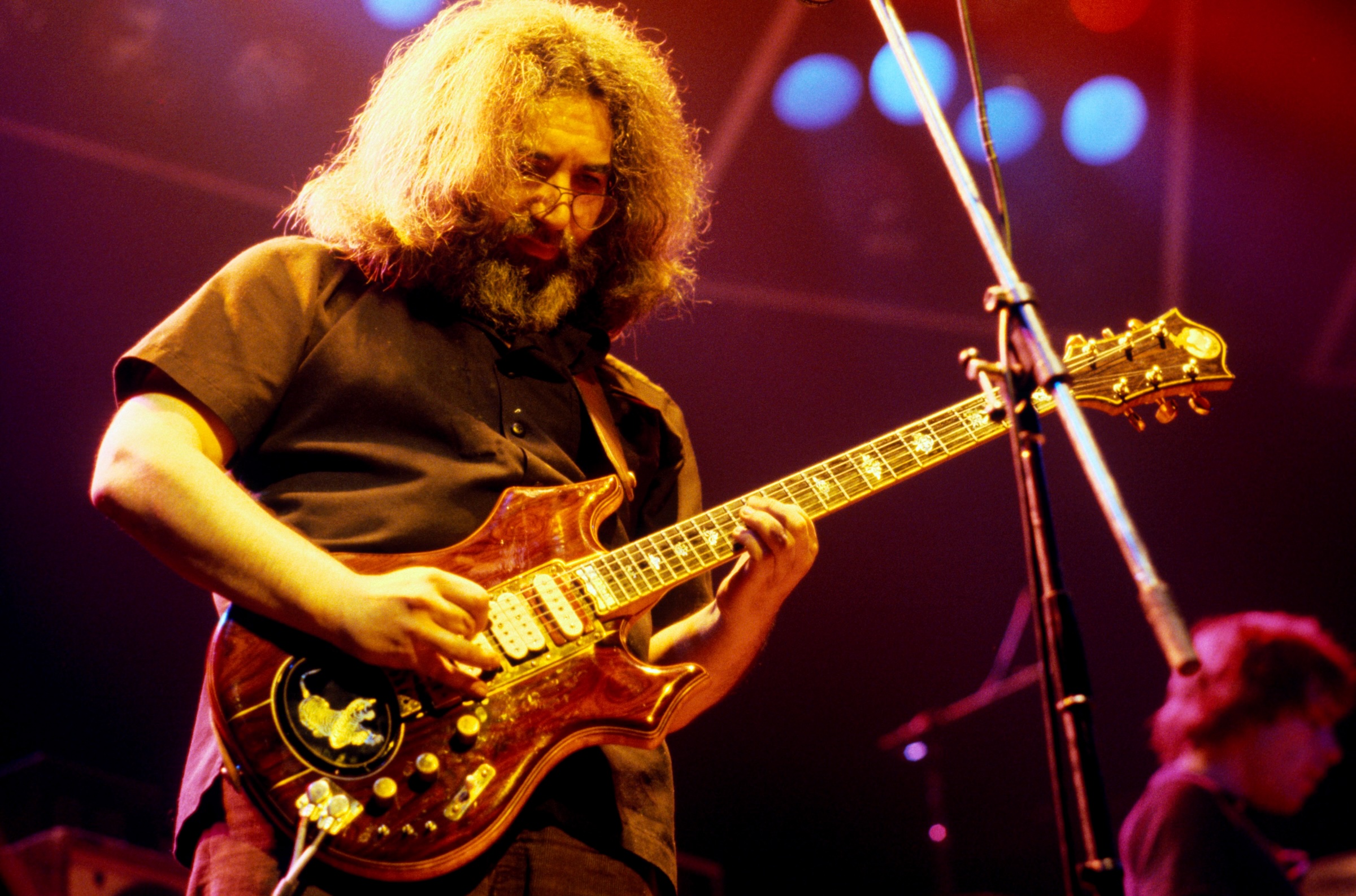 jerry garcia playing tiger