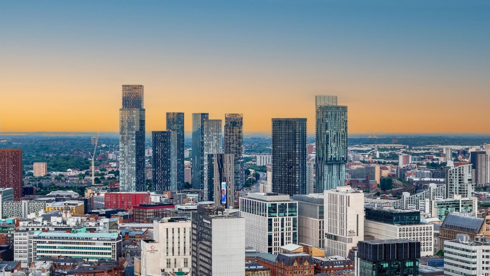 Manchester City Guide: What to See and Do in Manchester, England Your Complete Guide to the Original Modern City 1