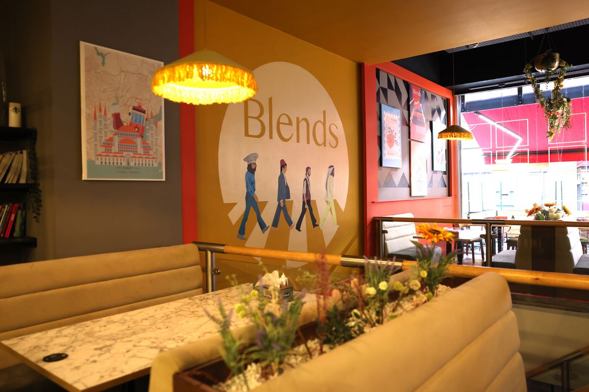 0 Blends in Liverpool city centre