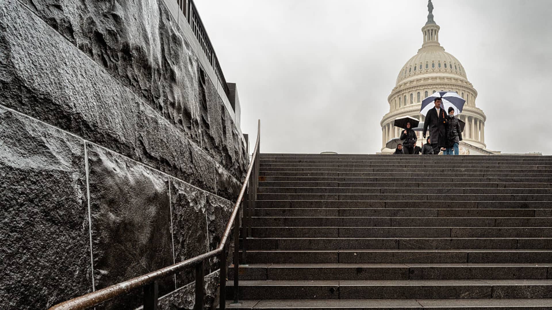 108273686 1772648560236 gettyimages 2255577974 20260110 135336