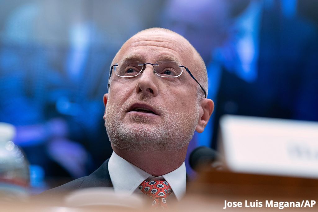 1b44334d 40d8 2d9d 0776 18370296a9b7