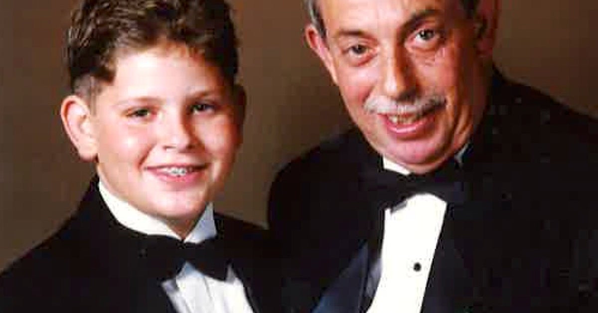 My Dad Had A Shameful Compulsion. I Never Thought Id Grow Up To Share The Same Secret. 5 651aef552200001e0006ef5a