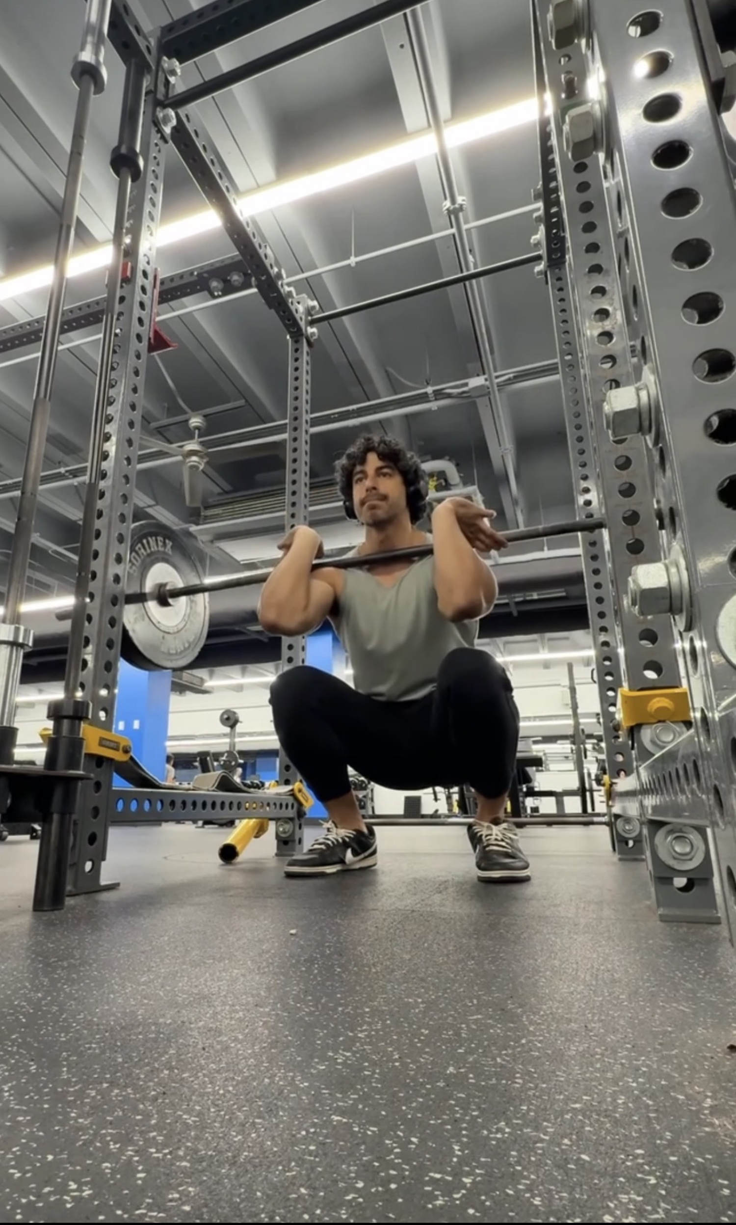 Dr adrian chavez squat AS 03242026 5b93dc