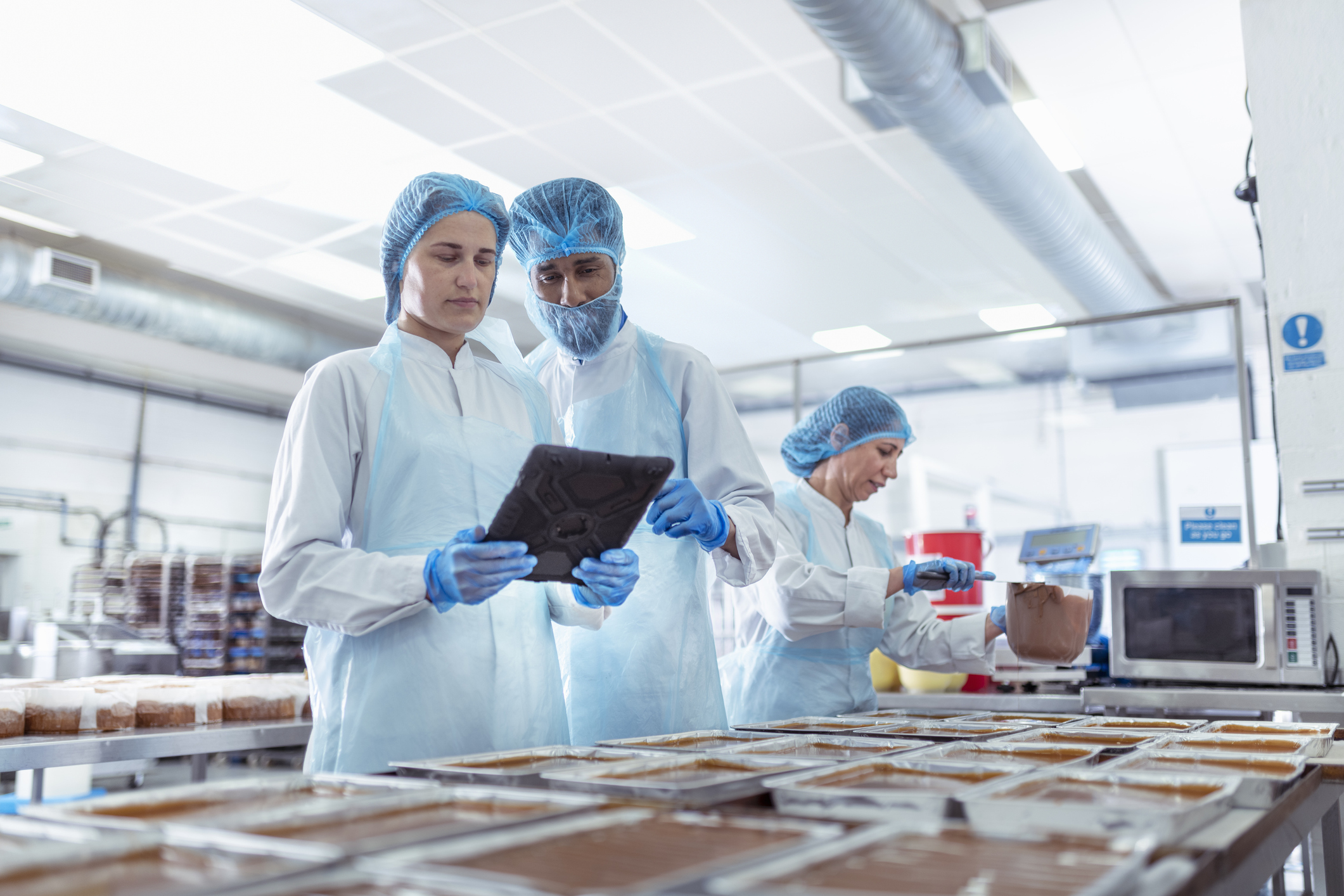 Food safety: Why digital compliance is more critical than ever - SmartBrief 1 GettyImages 1498182107