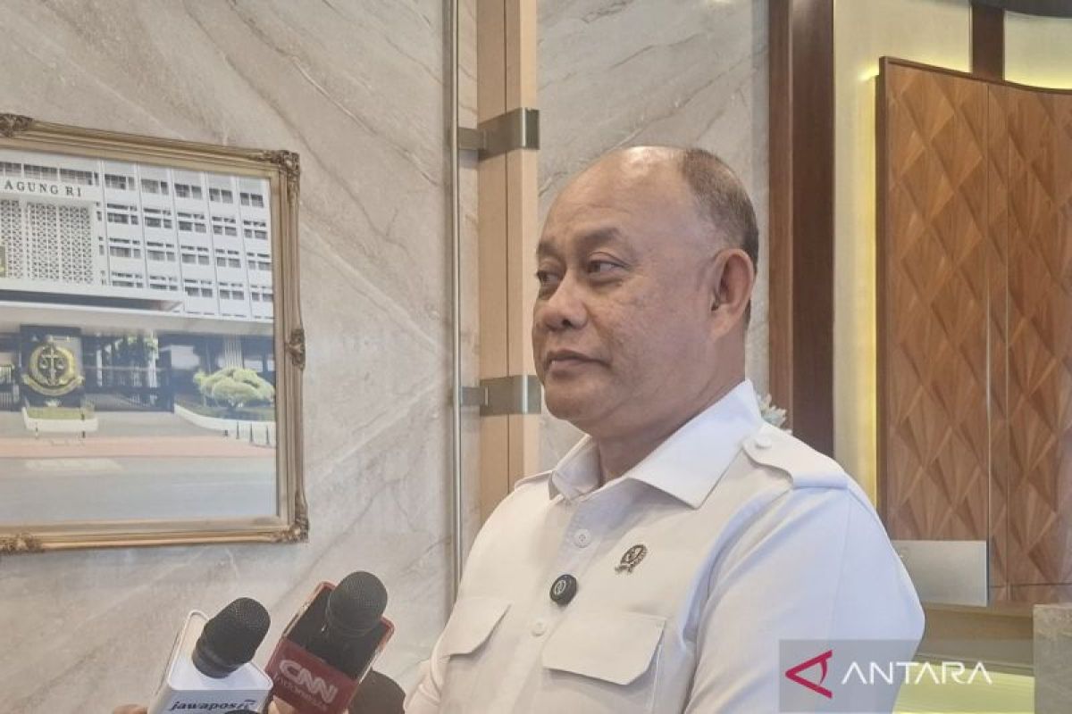 BGN mandates quarterly monitoring of MBG domestic waste 1 Kepala BGN di Kejagung