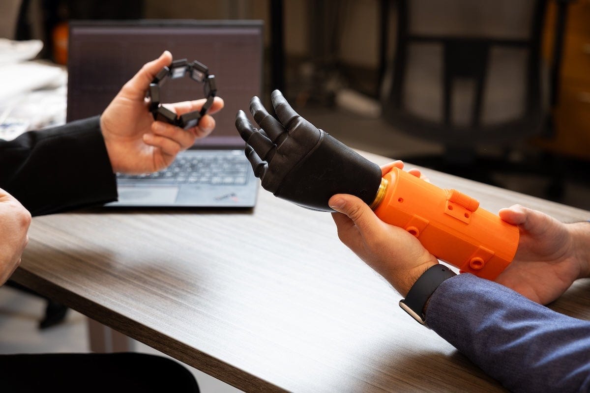 Meta Funds University Teams To Explore Wider Applications Of sEMG Wristband Input 4 UCF Meta Grant 2026