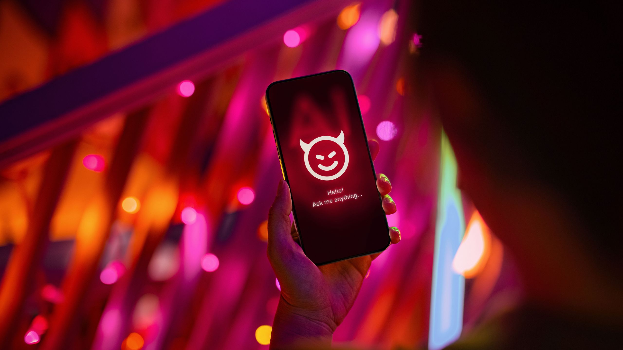 URDsphLUaJv84ihQ3aE4vC 2560 80