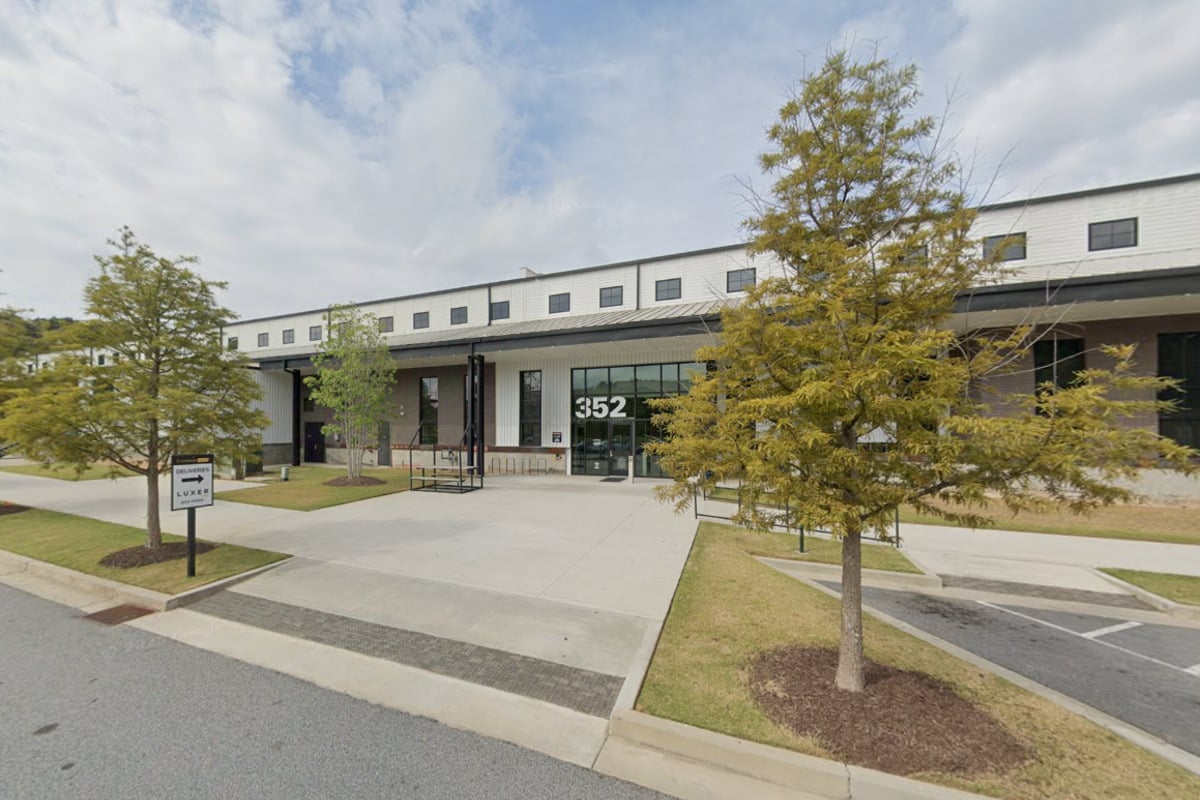 carrot dog plots vegan hot dog takeover at pittsburgh yards 11