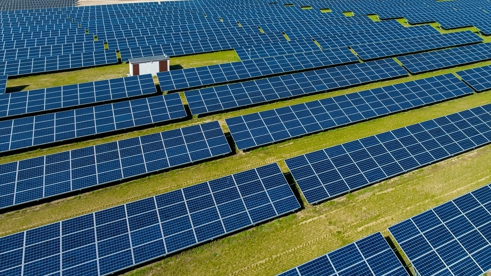 EBRD invests 85m in Polish renewable energy platform - Net Zero Investor 3 shutterstock 2299727645 3147 1772453778