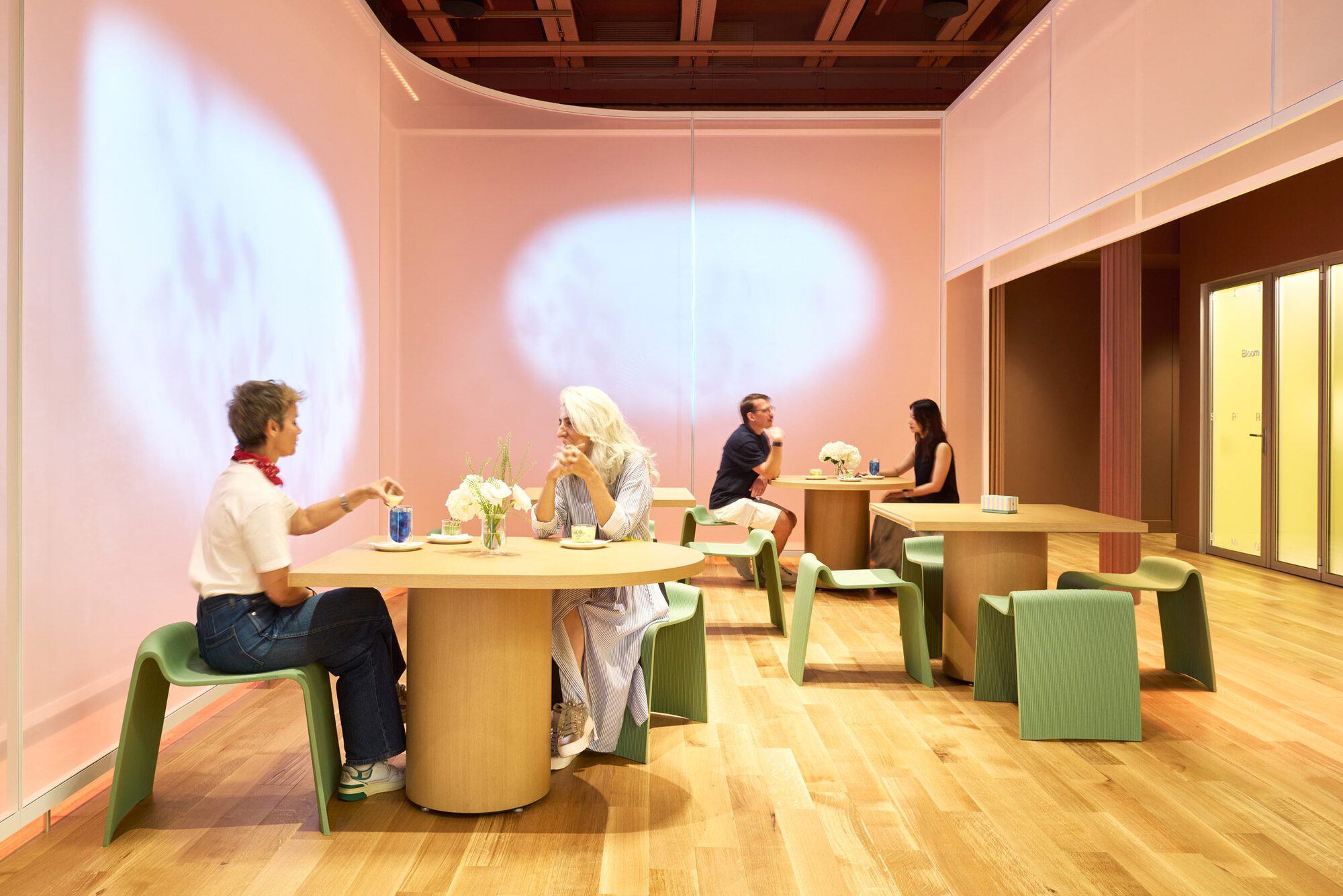 Spaces That Feel Back: How Buildings Respond to Human Behavior 1 spaces that feel back building behavioral systems 2