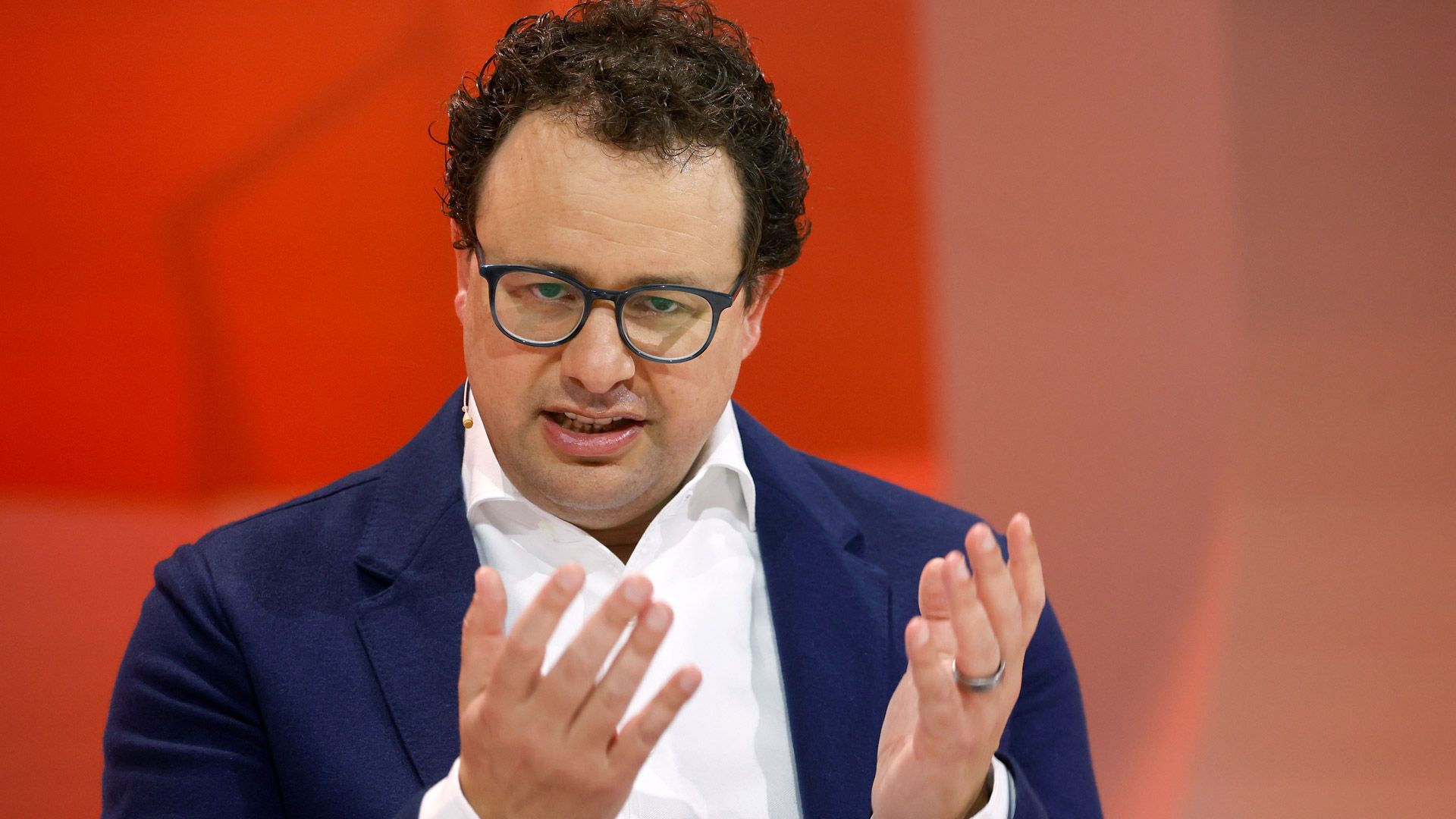 wSvr2XcdjMHeeAahcBvs54 1920 80