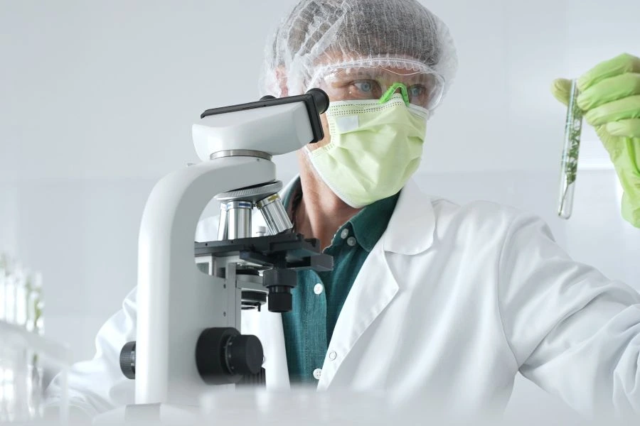 639107173852458866Man checking botanical quality